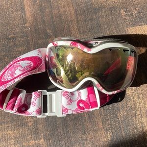 Oakley pink ski goggle